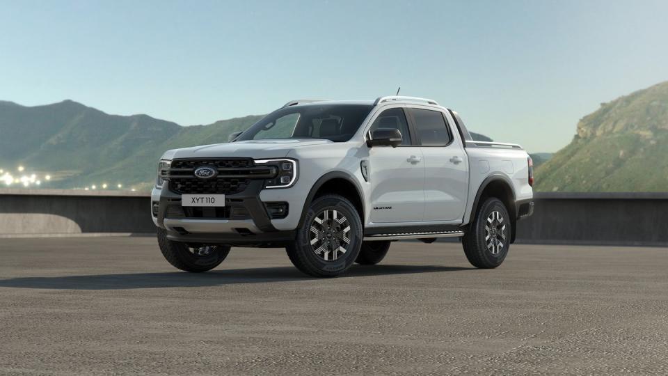 2025 ford ranger phev front