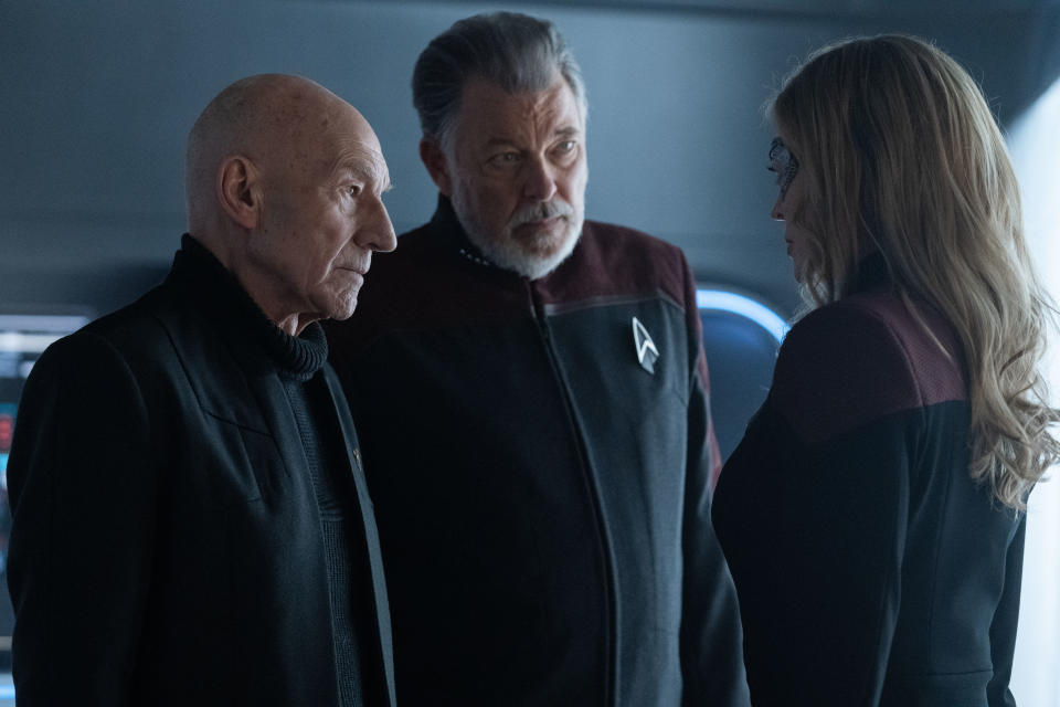 Patrick Stewart as Picard, Jonathan Frakes as Riker and Jeri Ryan as Seven of Nine in Star Trek: Picard (Paramount+)