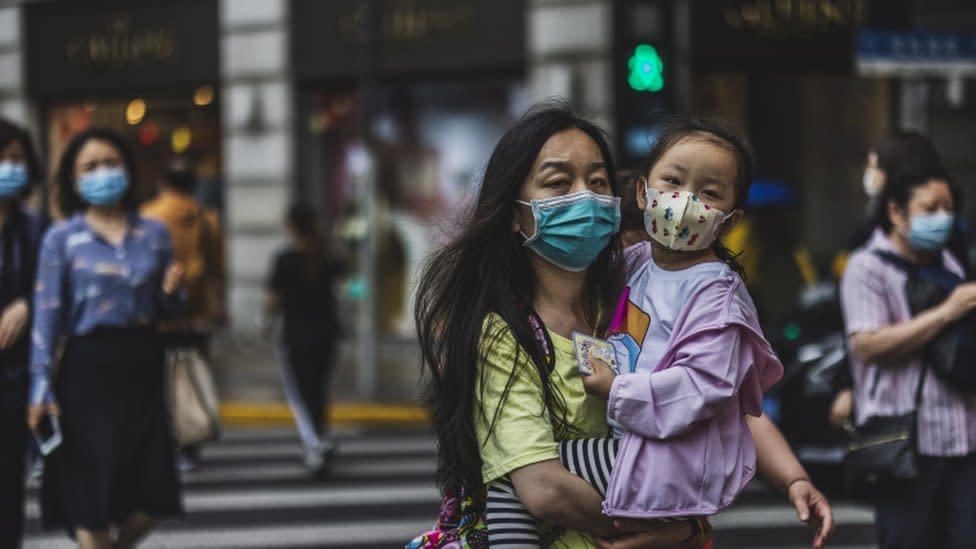 Gente en Shanghái, China