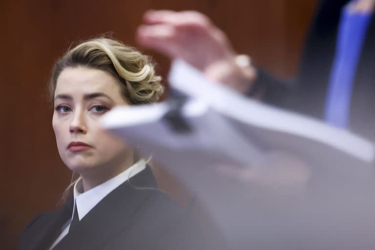 Amber Heard en el Tribunal de Circuito del Condado de Fairfax, en Fairfax, Virginia, donde se celebra el juicio entre ella y su expareja Johnny Depp