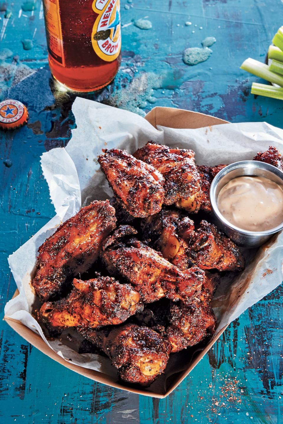 Dry-Rubbed Smoked Chicken Wings