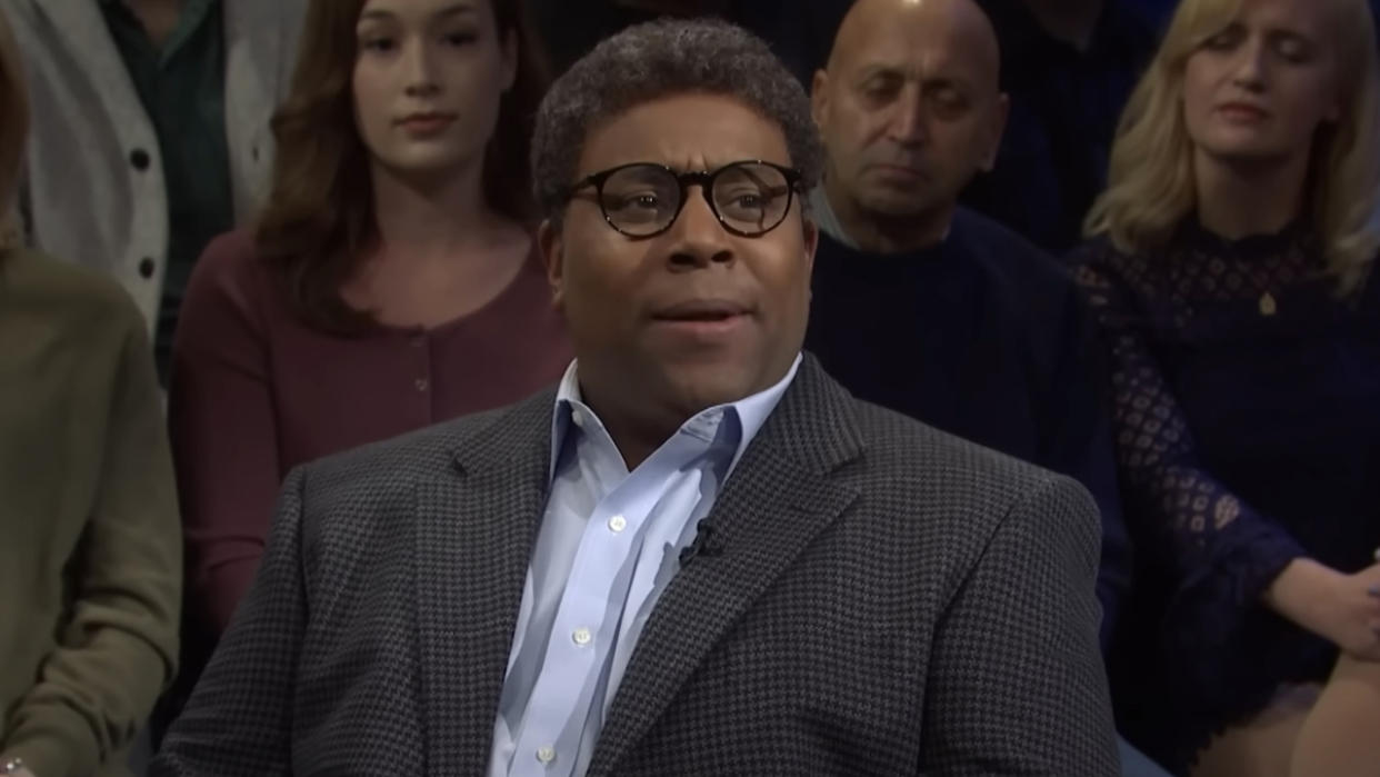  Kenan Thompson in suit and glasses during Beavis and Butt-Head sketch on Saturday Night Live. 