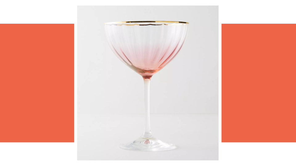 Best host and hostess gifts: Waterfall Coupe Glasses