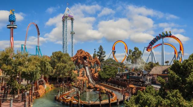 Knott's Berry Farm launches pay-per-ride option to rival Disneyland –  Orange County Register