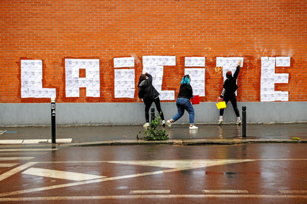 À l’heure où le « nouveau Front populaire » s’apprête à enterrer toute potentialité d’un retour de la gauche vers la défense de l’école laïque, en qui pouvons-nous encore espérer pour porter aux prochaines législatives la cause de cette école émancipatrice ?  - Credit:- / AFP