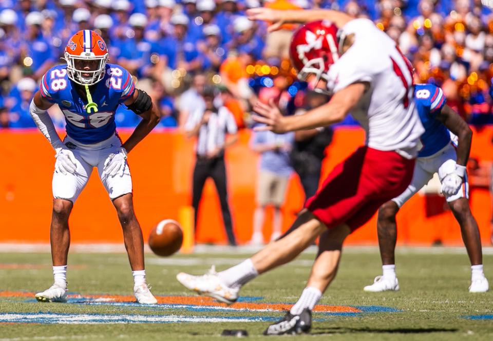 Florida Devon Moore (28) waits for the kickoff in the second half at Steve Spurrier Field at Ben Hill Griffin Stadium in Gainesville, FL on Sunday, October 2, 2022. [Doug Engle/Gainesville Sun]