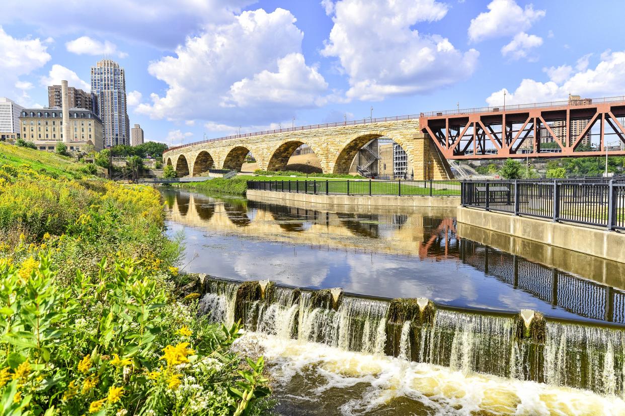 Stone Arch Bridge in Minneapolis, Minnesota