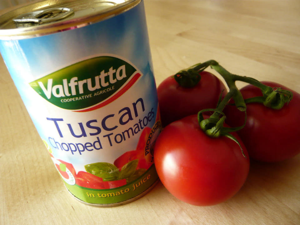 Tinned tomatoes 