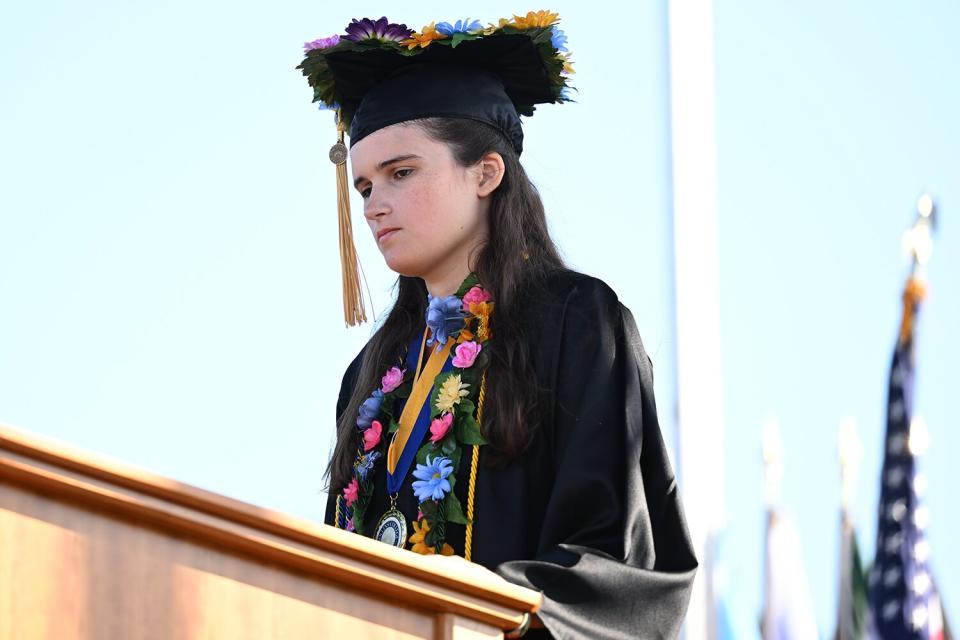 Elizabeth Bonker, Nonspeaking Student with Autism Urges Fellow Graduates to ‘Use Your Voice’ in Powerful Speech