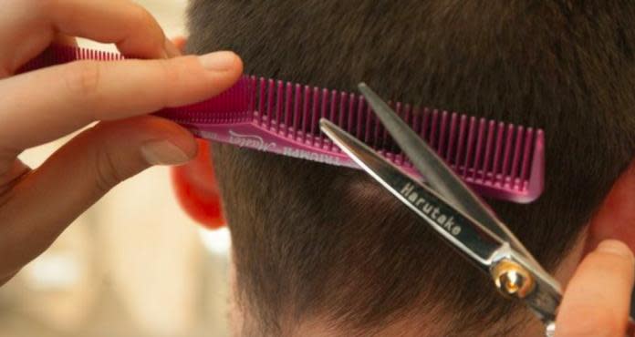 ▲男性較能接受百元剪髮的原因，在於剪髮頻率實在太高。（示意圖／翻攝自Pixabay）