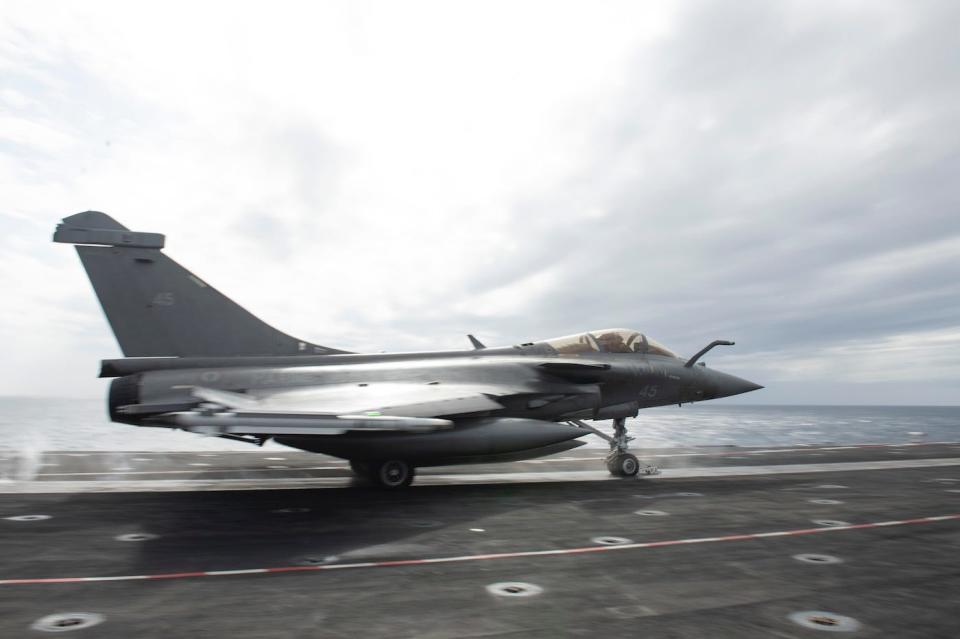 Navy aircraft carrier Charles De Gaulle Dassault Rafale M