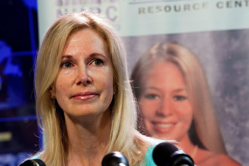 FILE PHOTO: Beth Holloway, whose daughter Natalee disappeared in 2005 in Aruba, speaks at the launch of the Natalee Holloway Resource Center in Washington