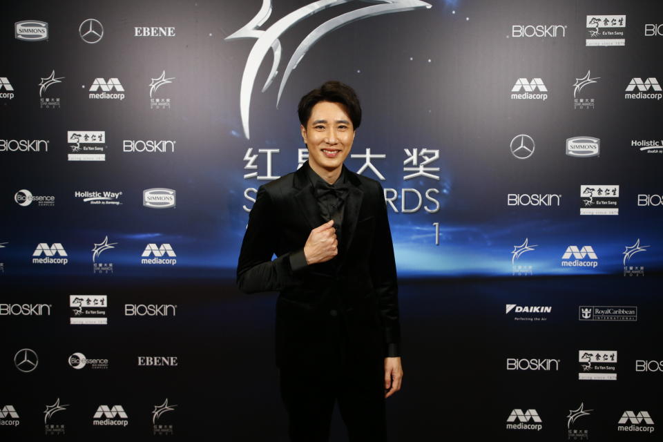 Dasmond Koh, who received the All-time Favourite Artiste Award at Star Awards 2021 held at Changi Airport and the Jewel Changi mall on 18 April 2021. (Photo: Mediacorp)