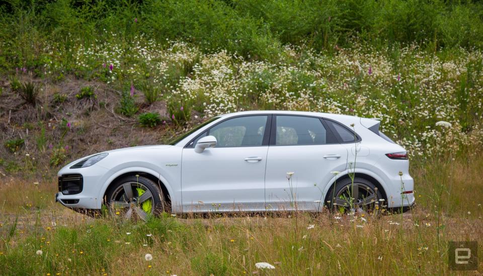 2020 Cayenne Turbo S E-Hybrid first drive