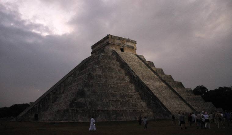 4 Ancient Civilizations That Mysteriously Crumbled — and Have Scientists Puzzled
