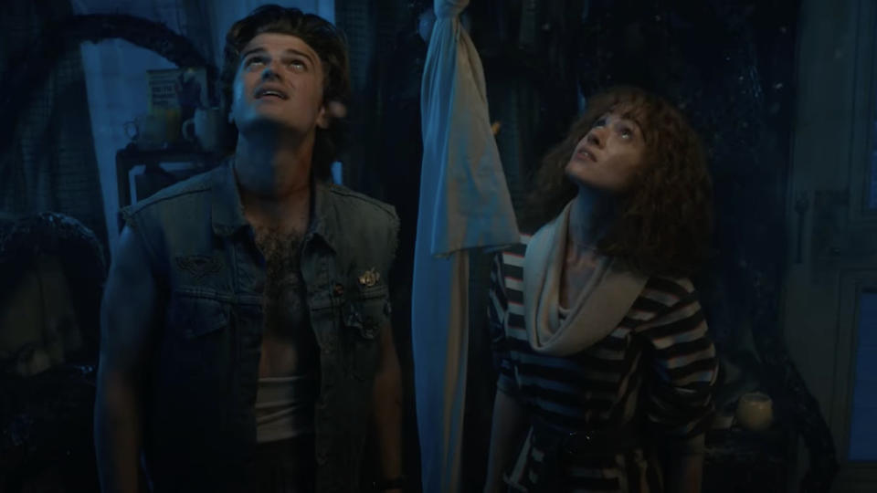 Joe Keery and Natalia Dyer on Stranger Things