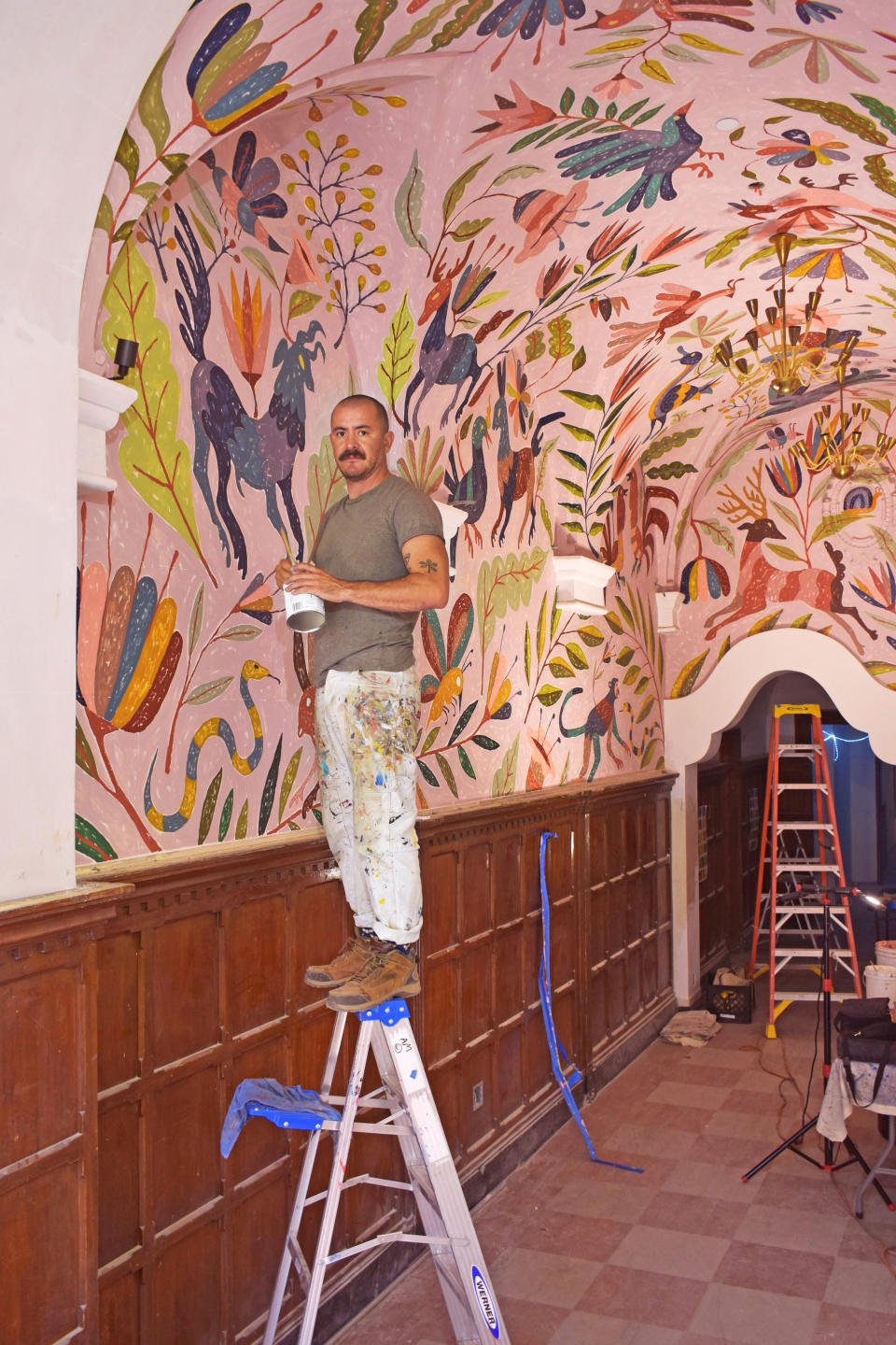 Abel Macias working on the Proper Hotel lobby ceiling. Photo by Mike Fernandez.