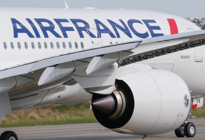 The first Air France airliner's Airbus A350 prepares to take off after a ceremony at the aircraft builder's headquarters in Colomiers near Toulouse