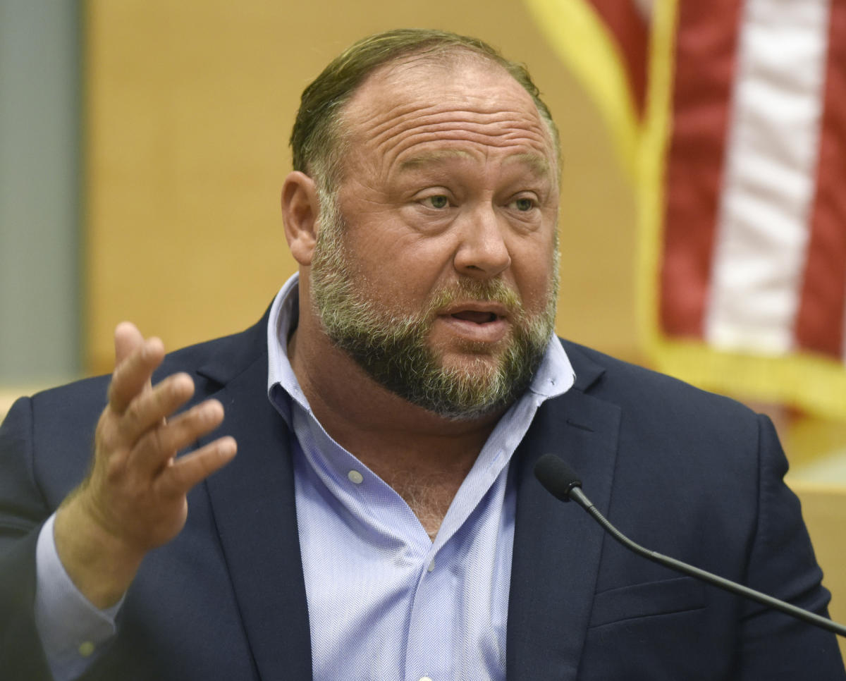 #Alex Jones seeks new trial after $1B Sandy Hook verdict [Video]