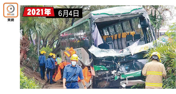 本月初有校巴衝落單車徑，造成學童等共25人受傷。