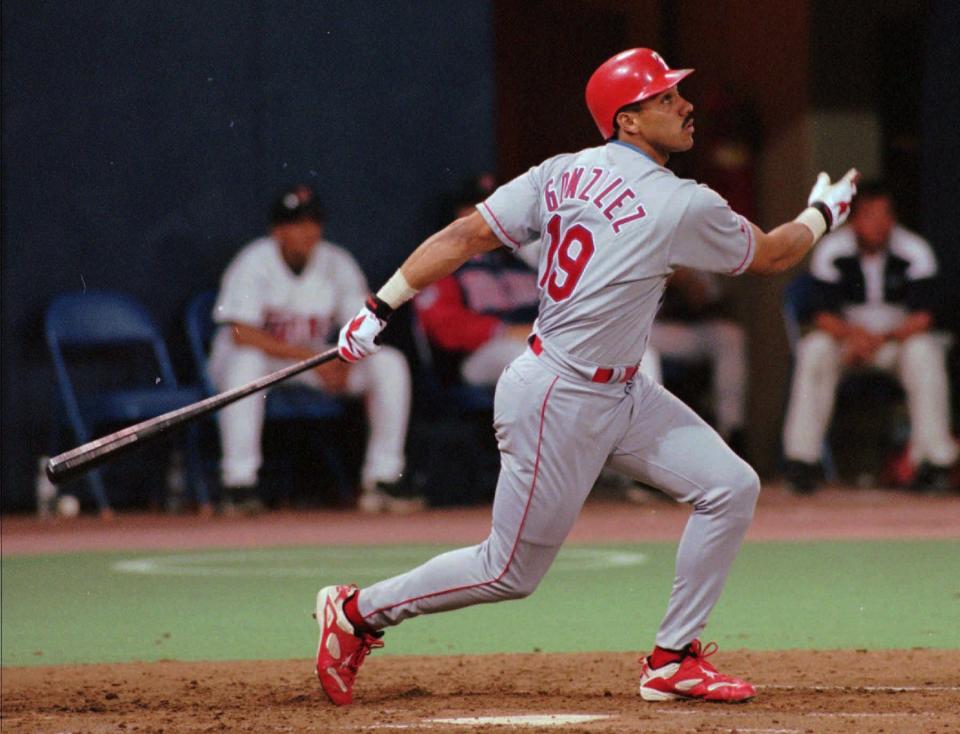 Juan Gonzalez won the 1998 AL MVP award.