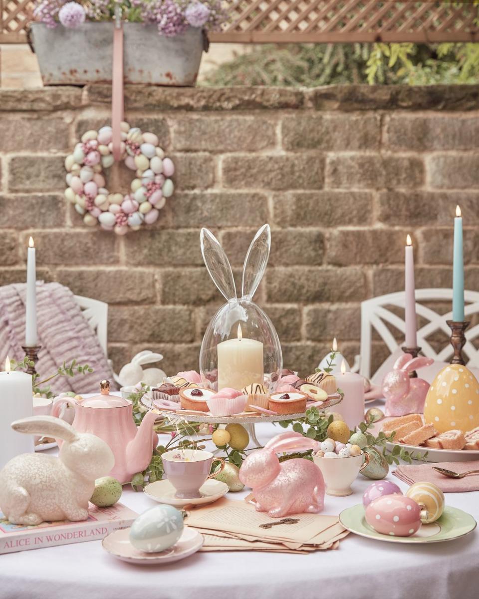 easter table decor