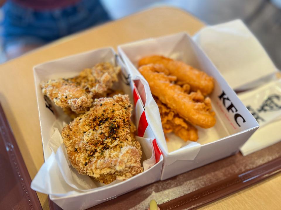 Garlic chicken and crispy strips at KFC JAPAN