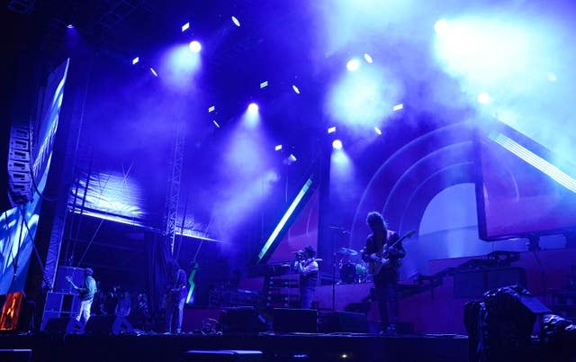 The Strokes battle through sound issues to close the day at All Points East  — THE INDIE SCENE