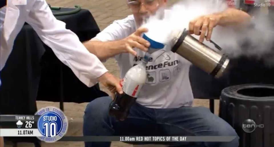 The experiment involved a coke bottle and liquid nitrogen. Source: Ten