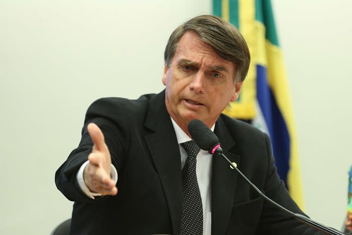巴西總統波索納洛防疫荒腔走板，讓巴西許多經濟學家、商業大老都跳出來，呼籲政府儘快採取積極防疫措施。（Photo by Agência Brasil on Wikimedia under CC 2.0）