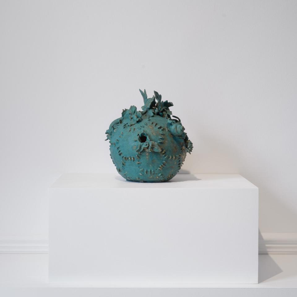 Lindsey Mendick’s You Make it so Hard to Love You (Tainted Love), 2021 (Tom Carter)