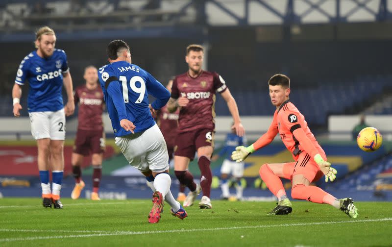 Premier League - Everton v Leeds United