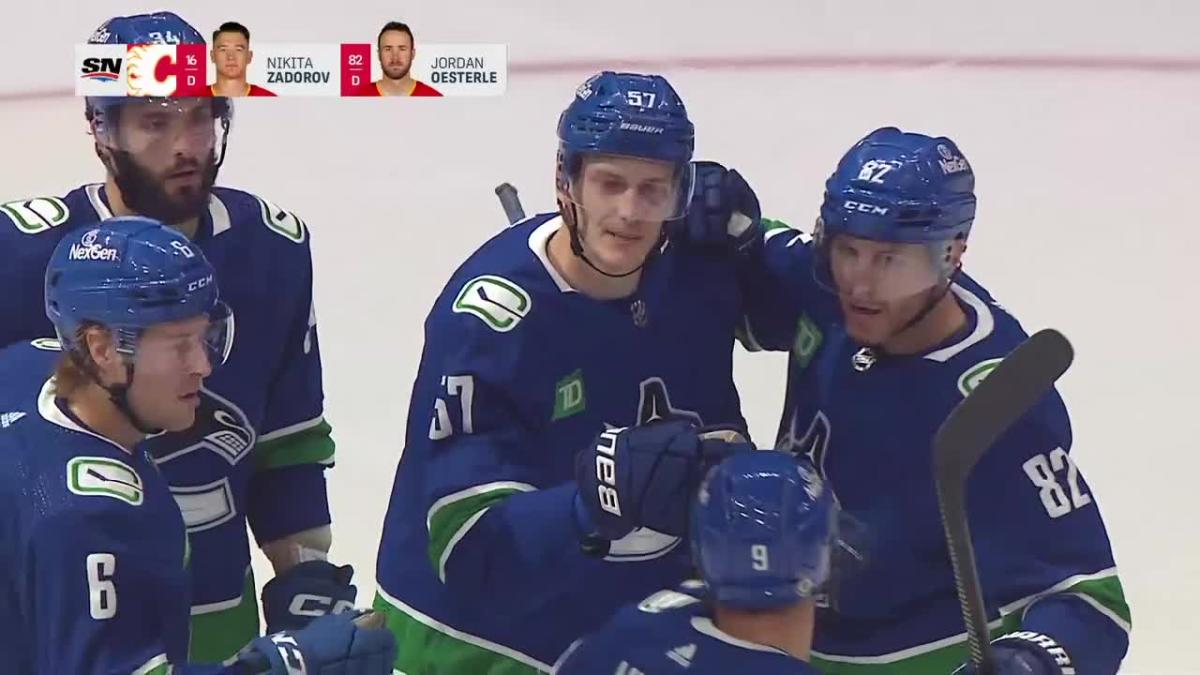 watch vancouver canucks online free