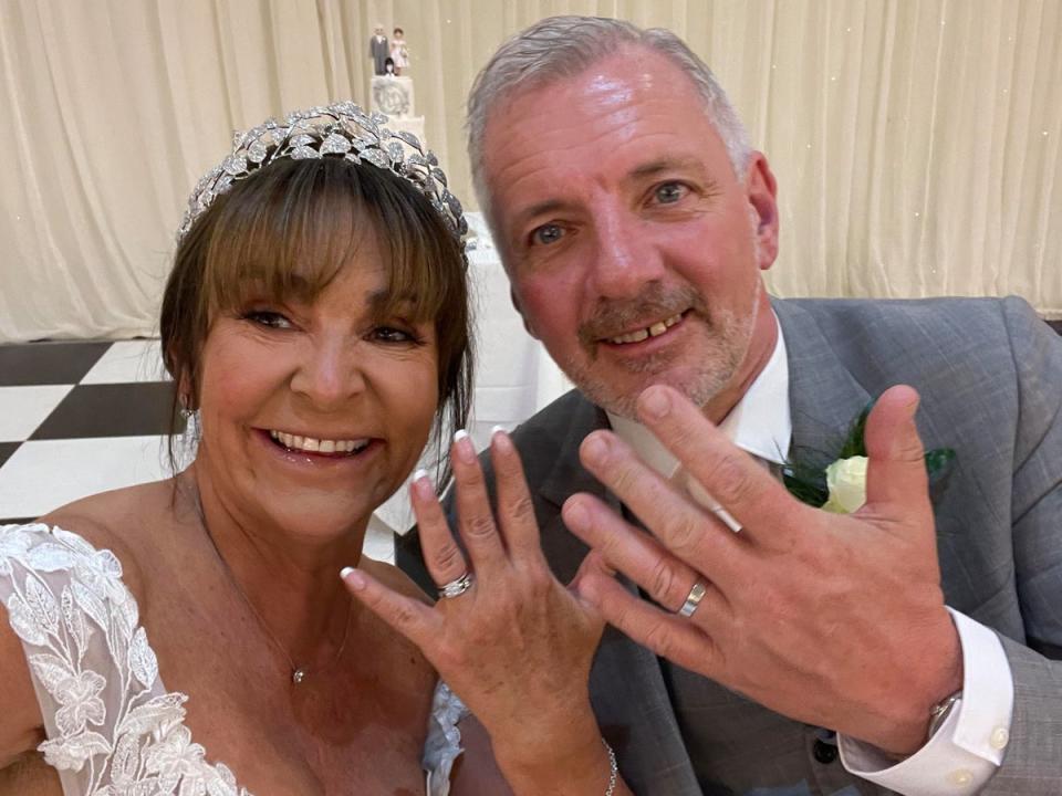 British newlyweds Ron and Diane Hughes had travelled to Australia to visit Mr Hughes daughter Jane Manns, her husband Ben Manns and their children (Facebook)