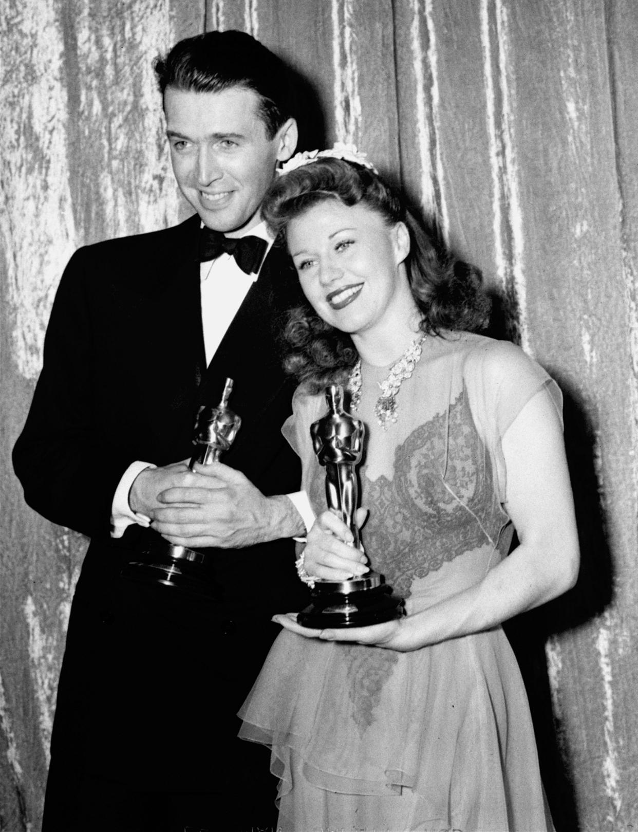 Ginger Rogers Jimmy Stewart Oscars 1941 (ASSOCIATED PRESS)