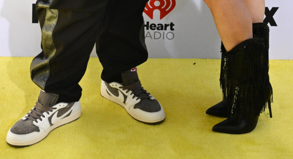 jelly roll, bunnie xo, iheartradio music awards, red carpet shoe style, celebrity shoes