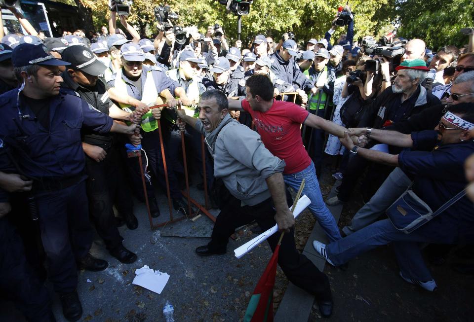 Bulgaria anti-governemment protest