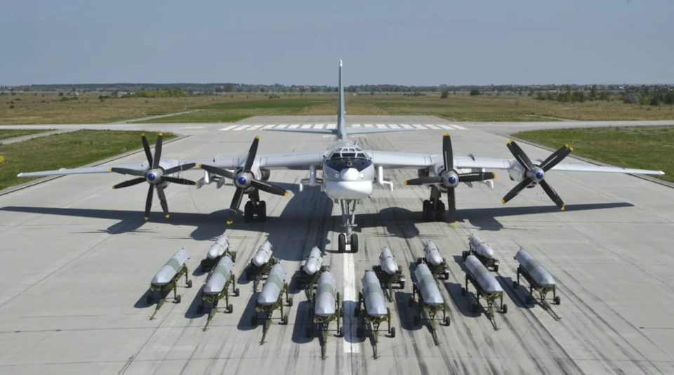 A Tu-95MS is shown with six Kh-55SMs and (nearest to the camera) eight Kh-101/102s. <em>Russian Ministry of Defense</em>