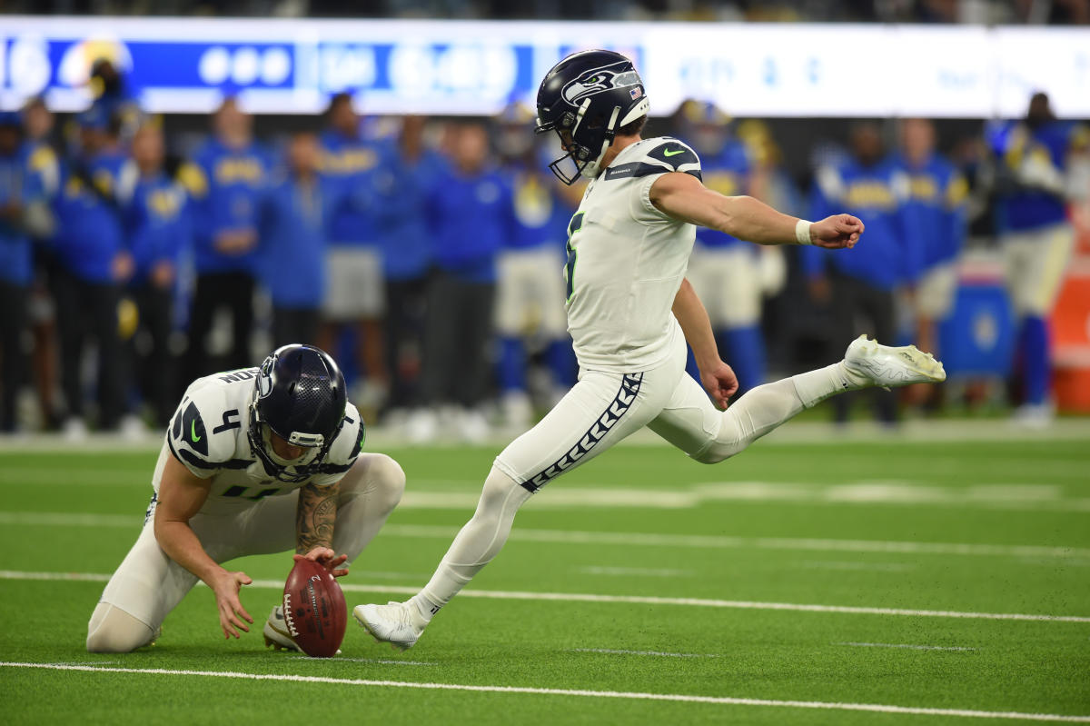 Fantasy Football Start 'Em Sit 'Em 2022 NFL Week 18: Kicker rankings