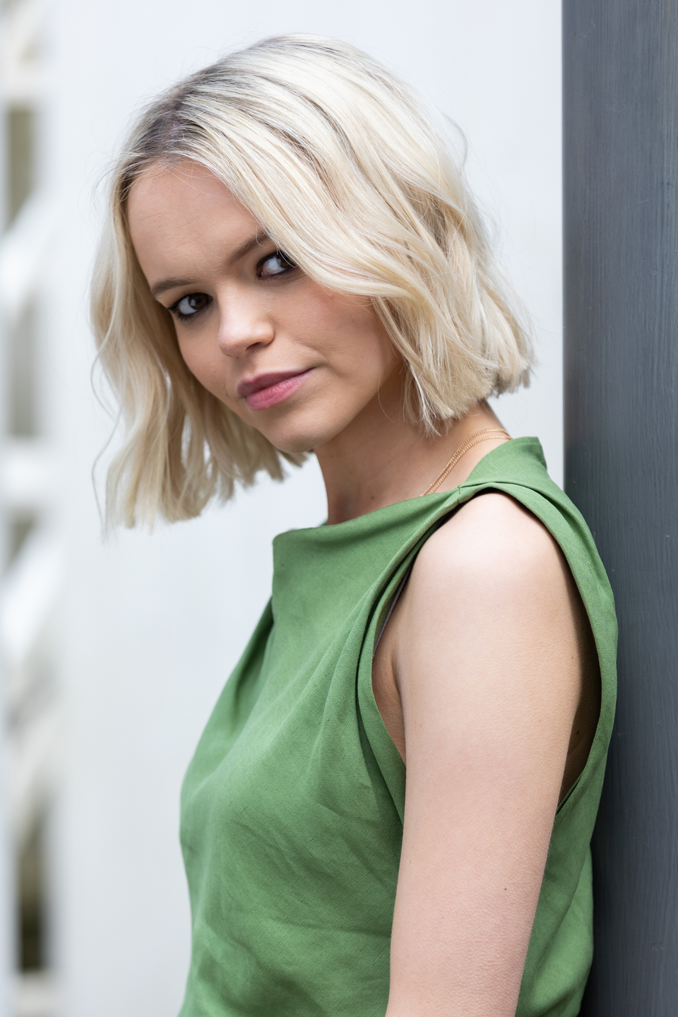 emma johnseysmith as dilly harcourt in hollyoaks