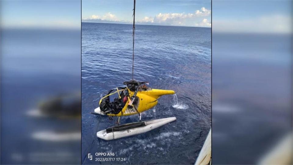 搜魚直升機GPS故障飛錯船　降落撞支架墜海慘「翻肚」
