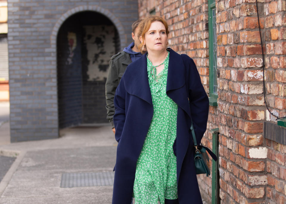 FROM ITV

STRICT EMBARGO - No Use Before Tuesday 18th October 2022

Coronation Street - Ep 108182

Friday 28th October 2022

Fiz Stape [JENNIE McALPINE] ends a call with the journalist and tells Tyrone Dobbs [ALAN HALSAL] that theyâ€™re planning to serialise a book about John Stape in the paper. Tyrone reckons Phillâ€™s behind it. 

Picture contact - David.crook@itv.com

Photographer - Danielle Baguley

This photograph is (C) ITV Plc and can only be reproduced for editorial purposes directly in connection with the programme or event mentioned above, or ITV plc. Once made available by ITV plc Picture Desk, this photograph can be reproduced once only up until the transmission [TX] date and no reproduction fee will be charged. Any subsequent usage may incur a fee. This photograph must not be manipulated [excluding basic cropping] in a manner which alters the visual appearance of the person photographed deemed detrimental or inappropriate by ITV plc Picture Desk. This photograph must not be syndicated to any other company, publication or website, or permanently archived, without the express written permission of ITV Picture Desk. Full Terms and conditions are available on  www.itv.com/presscentre/itvpictures/terms
