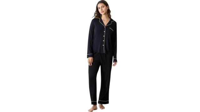 These Pajamas Were on Oprah's Favorite Things List, and Now I Know Why