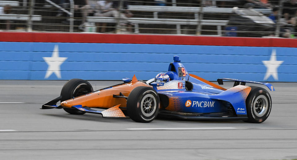 Scott Dixon enters Turn 1 during the IndyCar auto race at Texas Motor Speedway, Saturday, June 8, 2019, in Fort Worth, Texas. (AP Photo/Larry Papke)