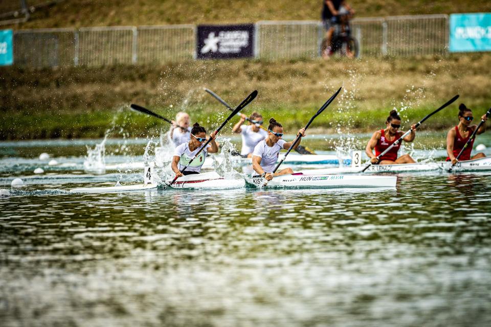 Deborah Kerr combined with Emma Russell to finish seventh in the women's kayak double 500m as their new partnership continues to bear fruit