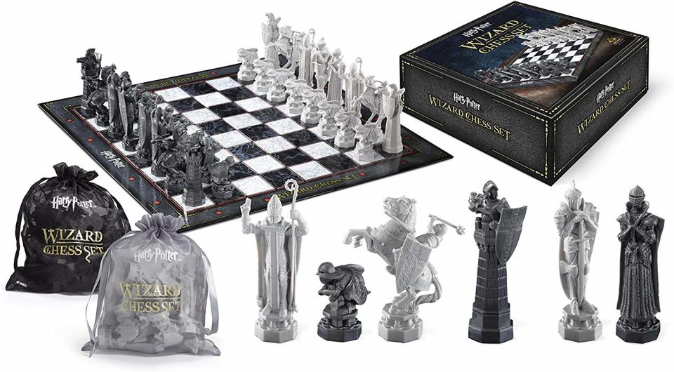 best chess set, The Noble Collection Harry Potter Wizard Chess Set
