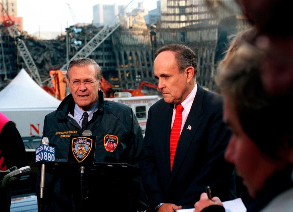 Rumsfeld_and_Giuliani_at_Ground_Zero