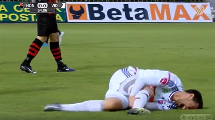 Danko Lazovic’s deplorable theatrics in the Hungarian League final is a sight for sore eyes for true soccer fans who defend the Beautiful Game against diving allegations.