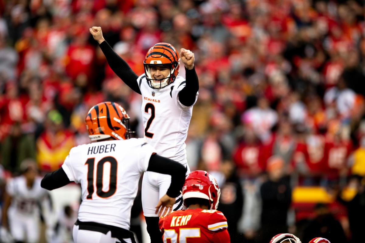 Bengals' radio call of the game-winning FG was great: 'Bam! Bam! Bam!'