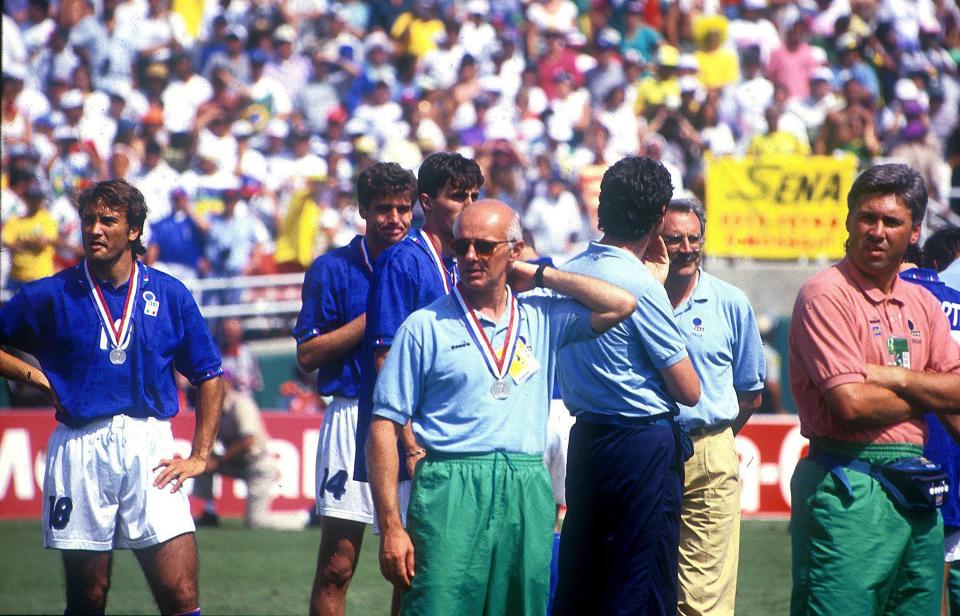 Carlo Ancelotti fue ayudante de Arrigo Sacchi en la selección italiana. Foto: Alessandro Sabattini/Getty Images.